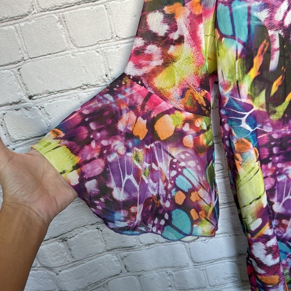 Travel Elements Colorful Sheer Kimono - Picture 4 of 4